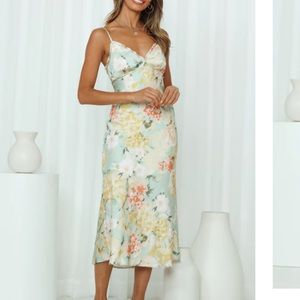 Long Distance Midi Dress Mint Hello Molly